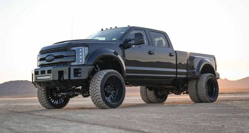 How much does an F350 weigh