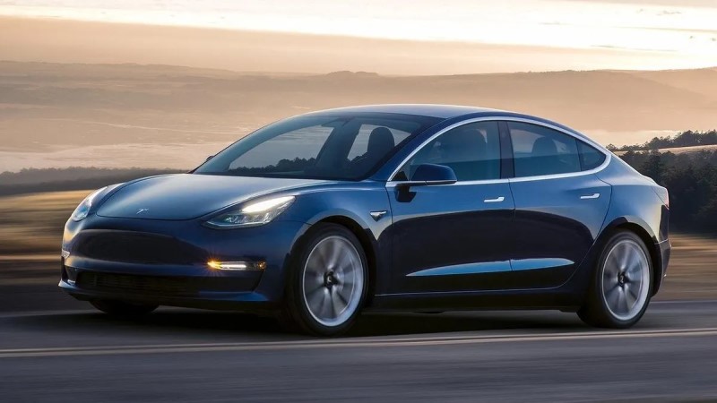 How much does a Tesla Model 3 weigh