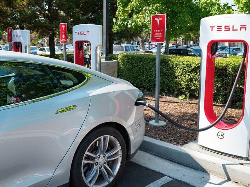 Tesla charging stations free
