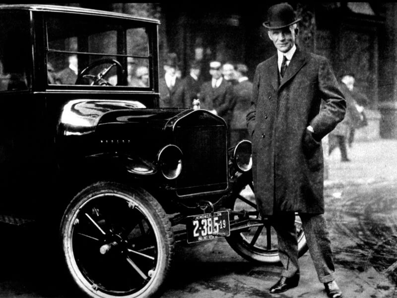 Henry Ford treat his workers